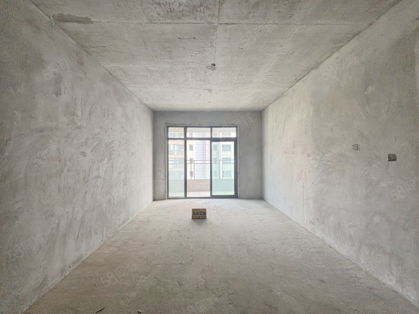 香山苑小区(张湾)3室2厅2卫110㎡南北78万