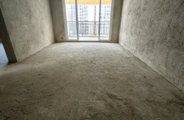 汇豪国际城2室2厅1卫86㎡南北43万