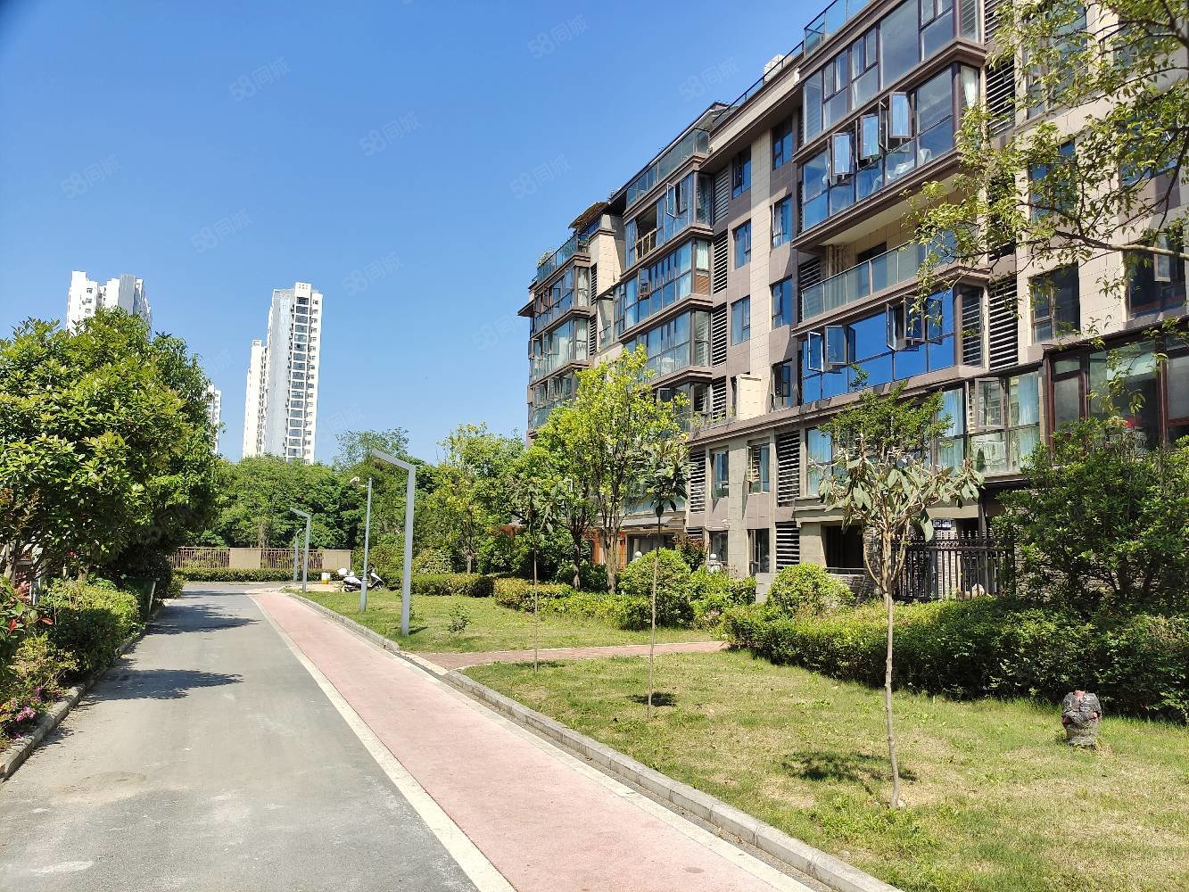 卧龙大道48中绿地理想城花园洋房毛坯3室2厅2卫