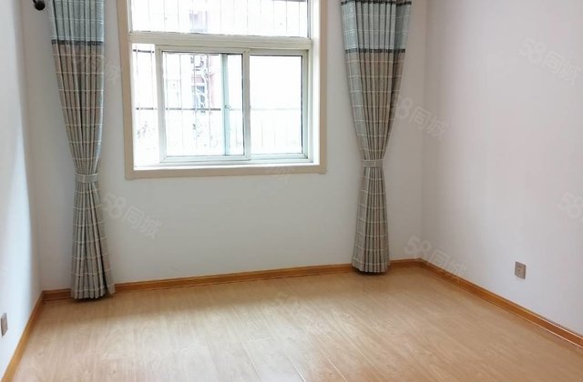 滕州房产信息 滕州二手房 荆河二手房  真爱旁边振兴家园三室向阳有证