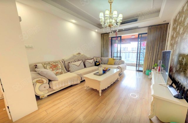 中德英伦联邦(B区)3室2厅89.63㎡210万二手房图片