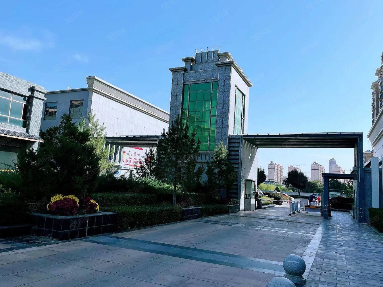 毓秀花园3室2厅1卫129㎡南北52万