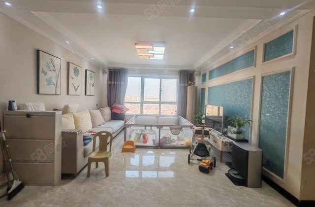 假日半岛3室2厅130㎡95万二手房图片