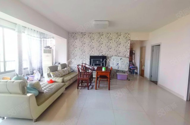 半岛旺角4室2厅130㎡100万二手房图片