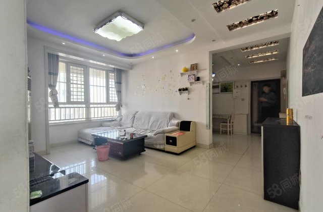 免大税！赠车位储！二中附近 金柱大学城 三室两厅，南北通透。