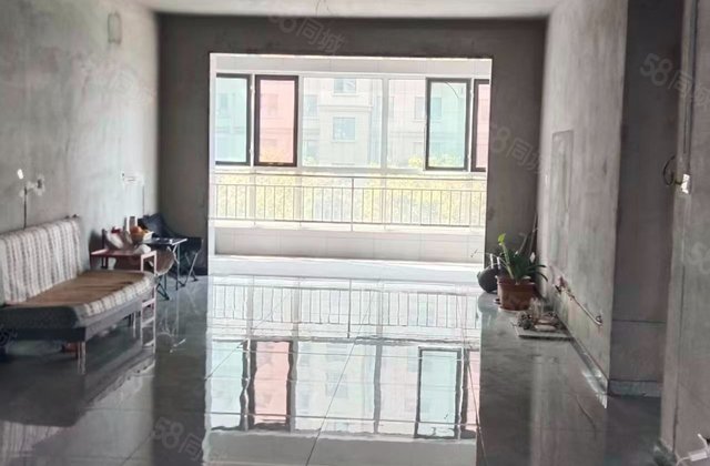 史丹利河东岸3室1厅143㎡76万二手房图片