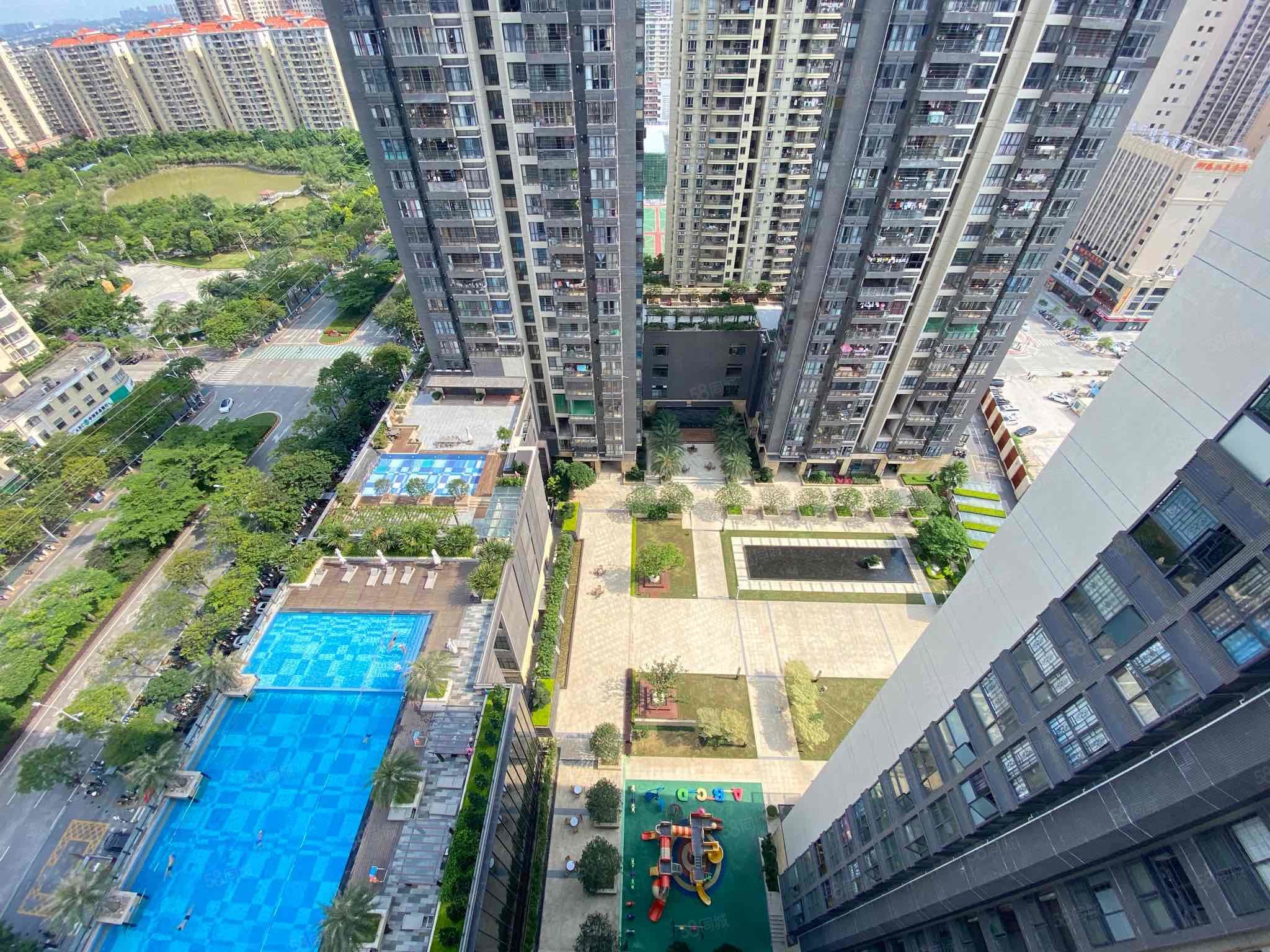 电梯房 满二 132平 看房方便 有钥匙,东信时代广场-茂名58同城