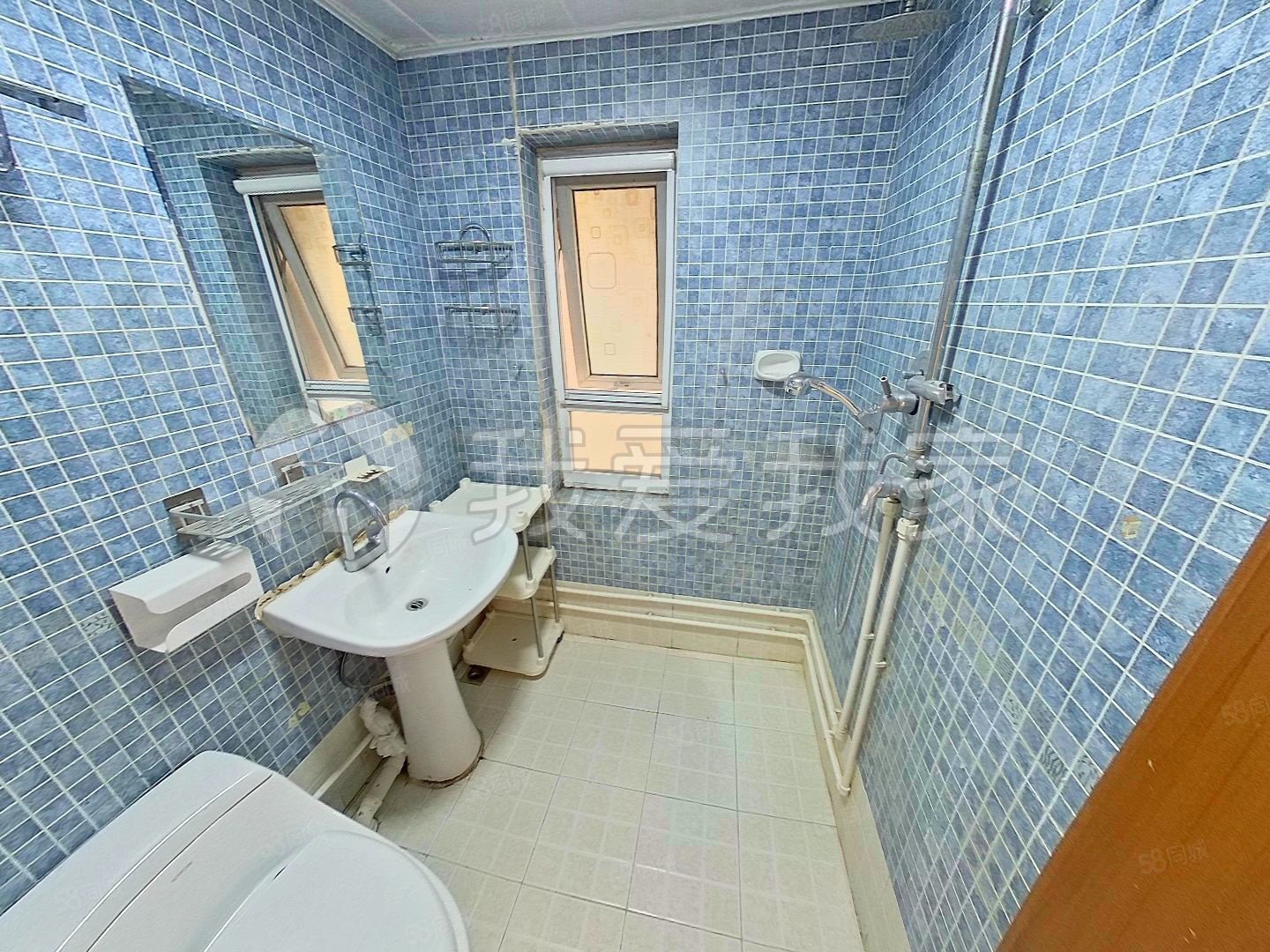 牡丹園東里2室1廳1衛(wèi)57.74㎡西南470萬