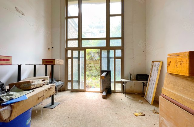 盈峰翠邸(别墅)4室2厅203.74㎡138万二手房图片