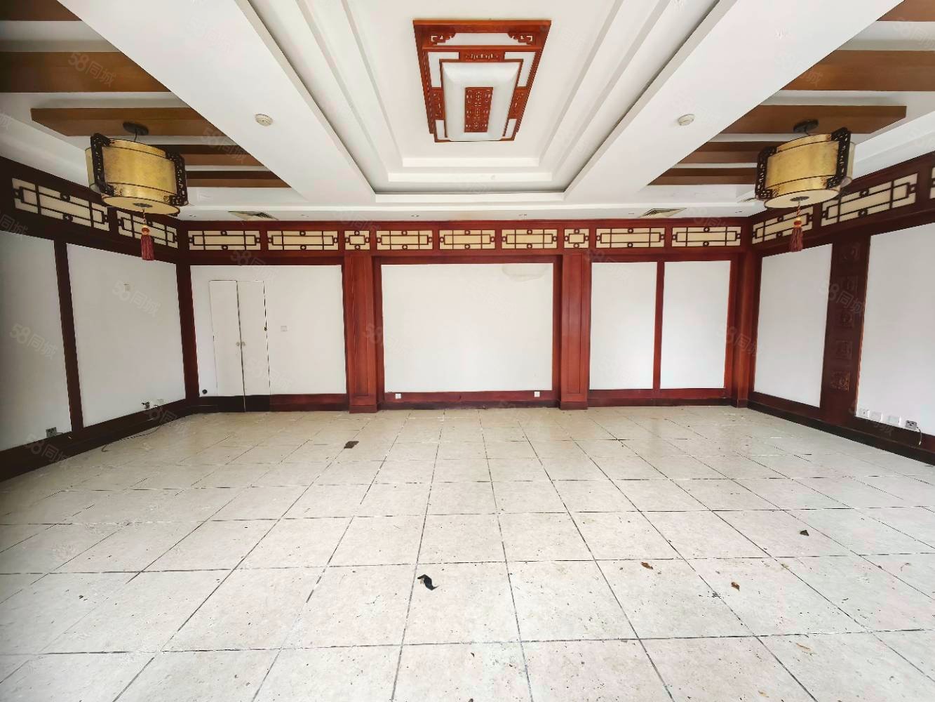 東旺胡同小區(qū)10室10廳5衛(wèi)721㎡南北17000萬(wàn)