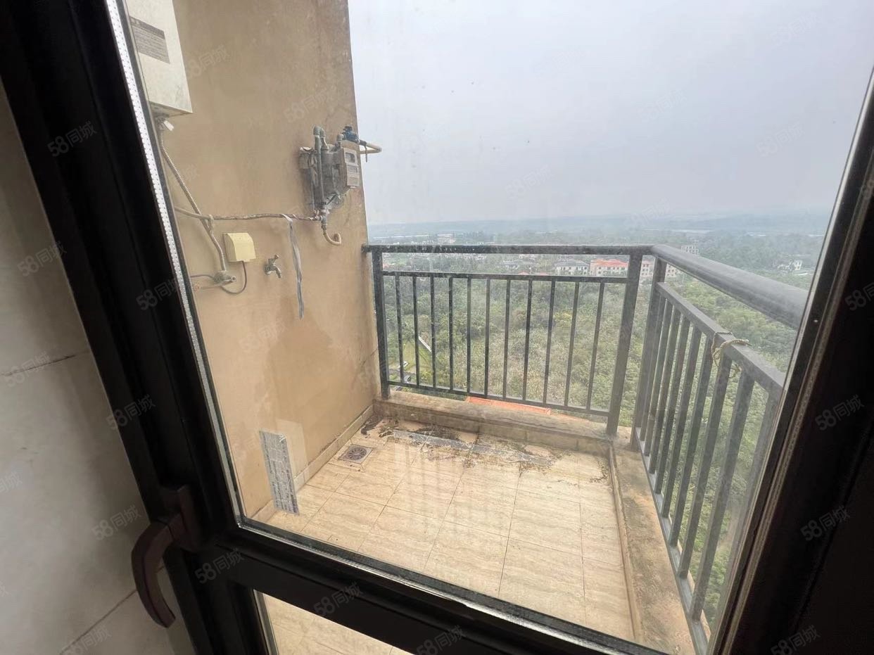 富力红树湾2室2厅1卫72㎡东45万