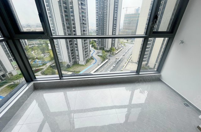 华福金湾水岸3室2厅95㎡111.8万二手房图片