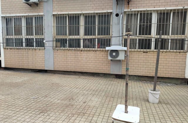 倚山里小区2室1厅65.14㎡40万二手房图片