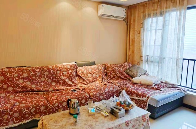 万科金润华府2室2厅67㎡135万二手房图片