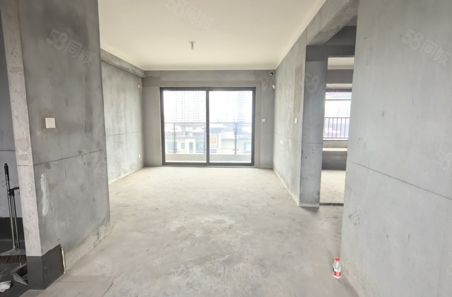 碧桂园颐和江山4室2厅125.36㎡189万二手房图片