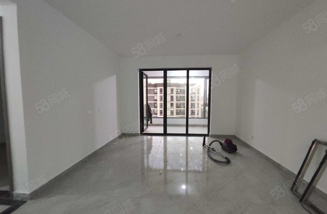 118平 荣盛江山印 3室2厅 南北通透 楼层好 视野无遮挡