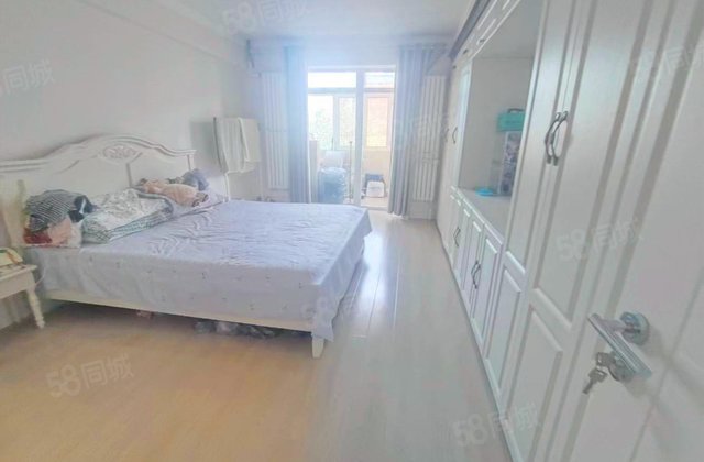 经纬四道街1号小区3室1厅105㎡122万二手房图片