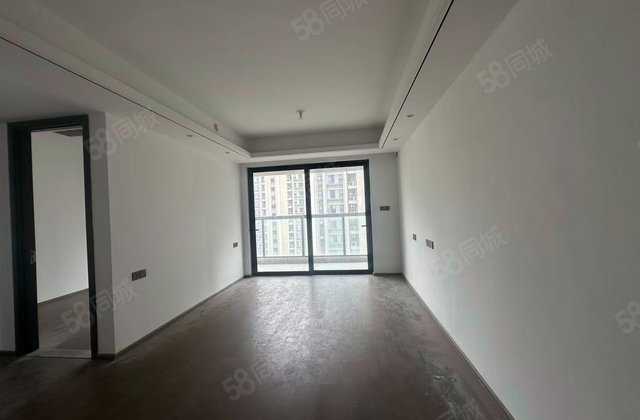 北纬313室2厅98㎡95万二手房图片