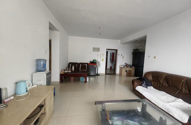 3室2厅  满二 电梯房 楼层好 视野无遮挡