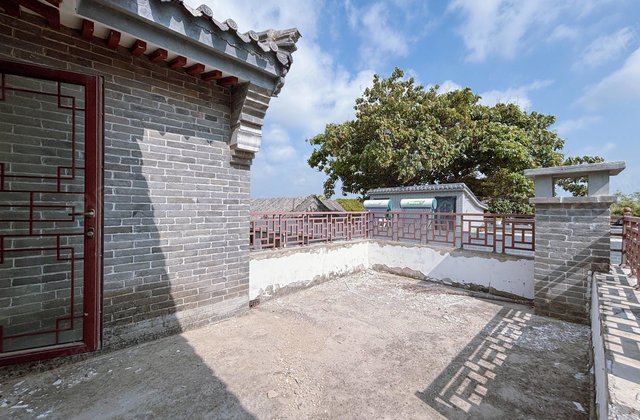 急售！古楼别墅 光岳楼脚下 带大院子150平 随时看房