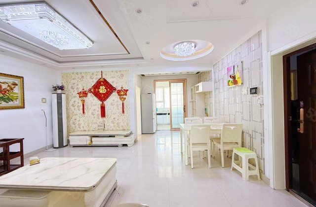 观景房小高层一梯两户，精装三室拎包入住免大税带车储，滨河御府