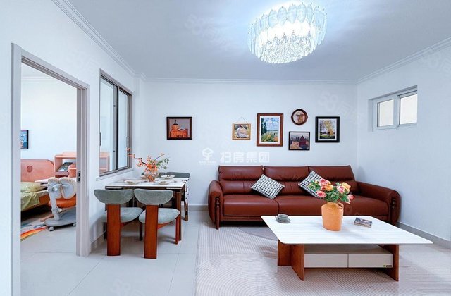 水岸新城精装修，带家具家电三室 新城邦 香格里