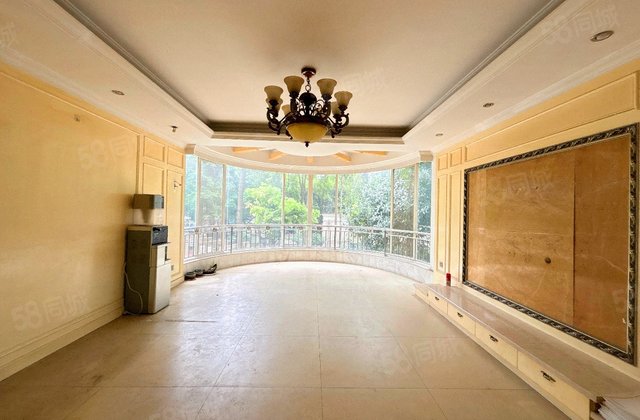 金都花园4室2厅203.14㎡249万二手房图片