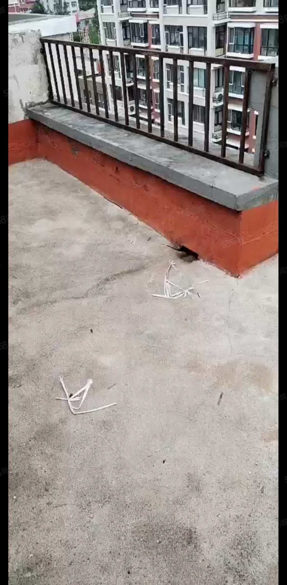 金港湾国际花园4室3厅2卫184.06㎡南北23.6万