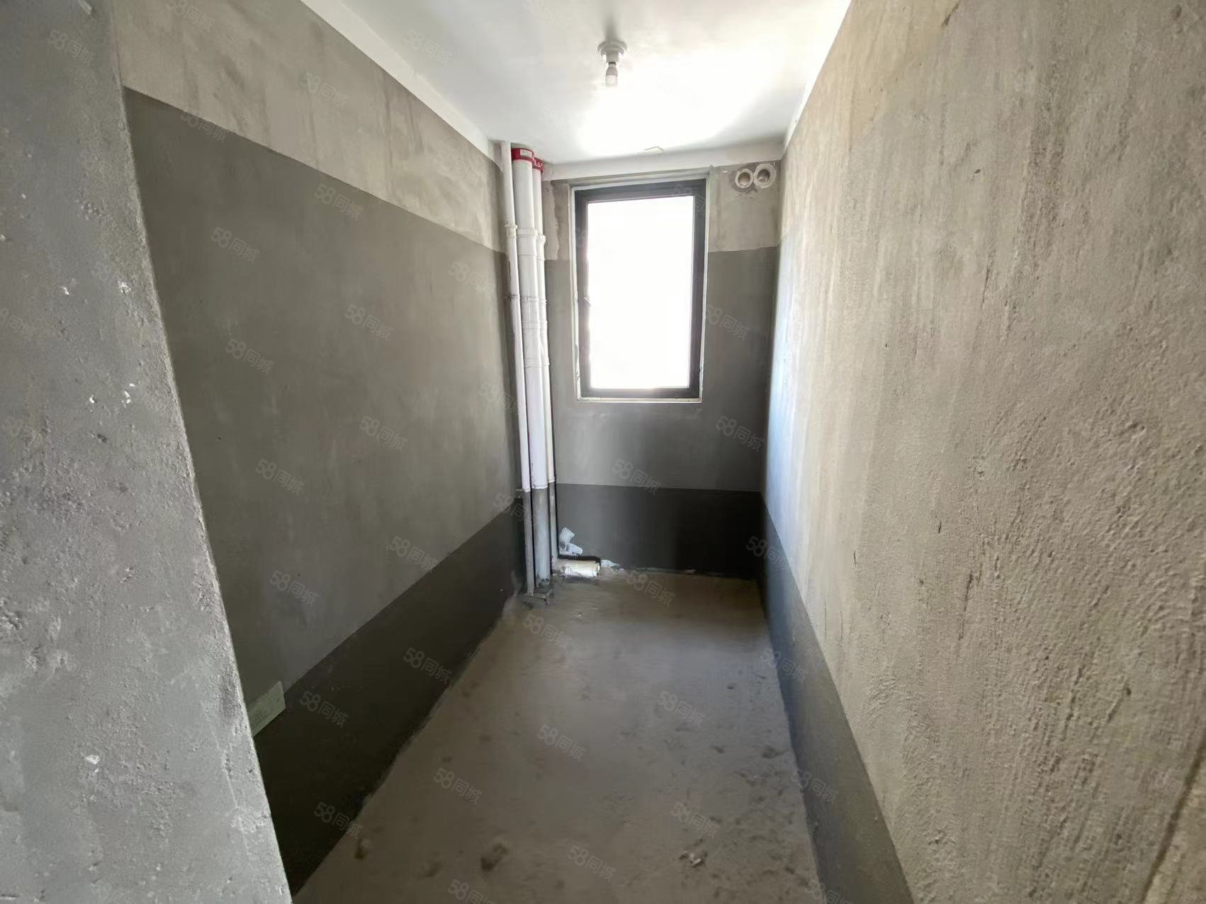 绿城桂语江南3室2厅2卫116.14㎡南北68万