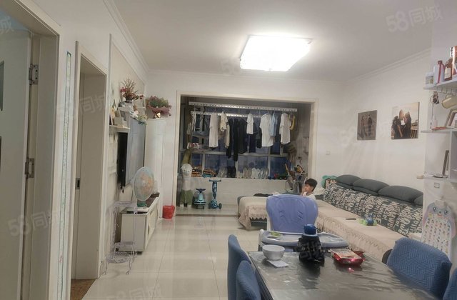 急售新城邦电梯好楼层，3室精装修，南北通透免大税仅售66万