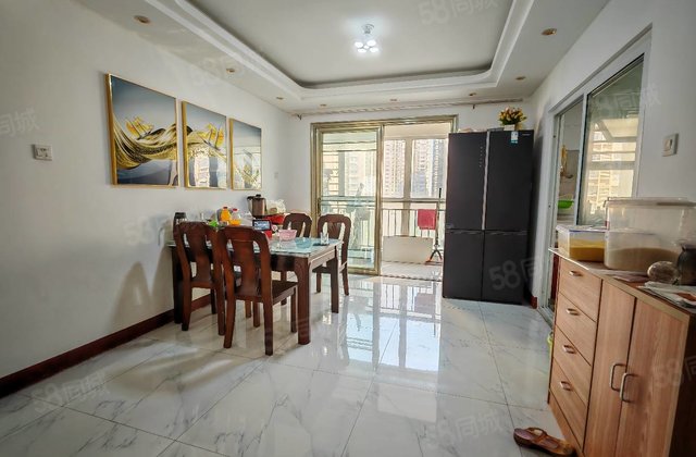 龙湾！边户！全明户型！南北通透双阳台