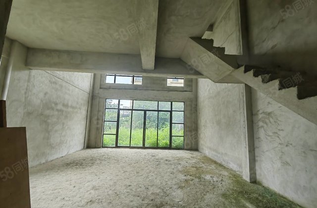 盈翠生态园(别墅)6室3厅318㎡198万二手房图片