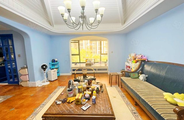 特房黎安小镇(二期)4室2厅137.47㎡270万二手房图片