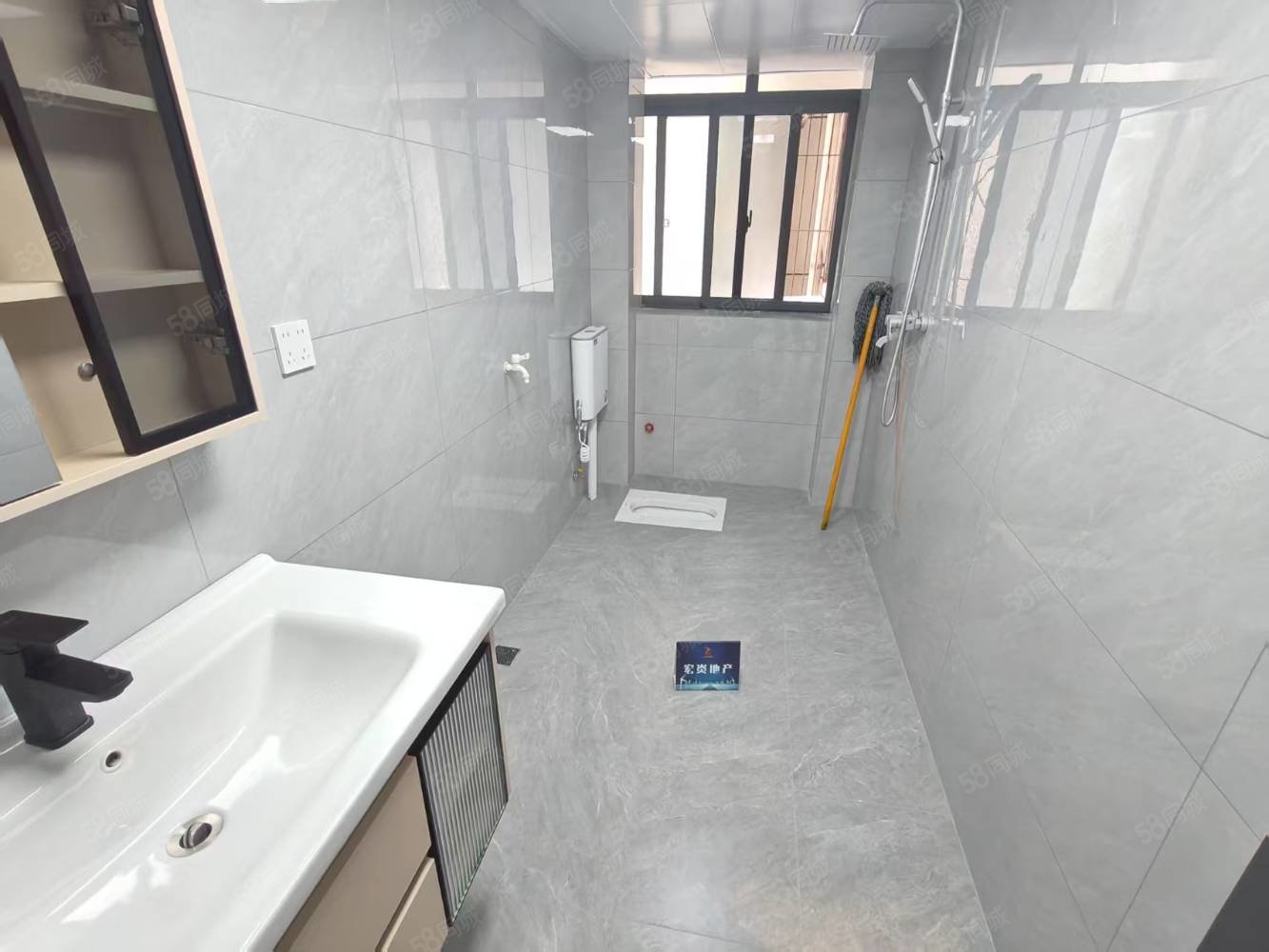 行管局家属院3室2厅1卫93㎡南北41.8万