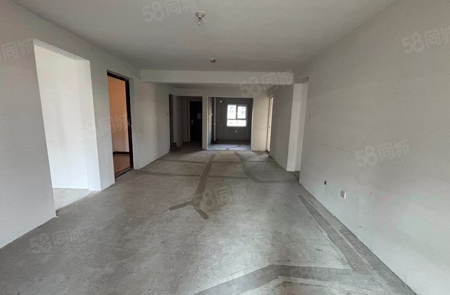 荣盛花语城3室2厅138㎡74万二手房图片