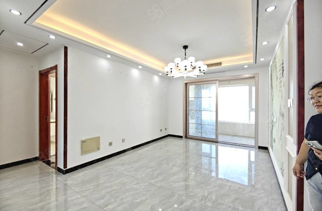 急售！锦绣学府 精装未住 三室双卫 送车位送储 儒辰辰悦