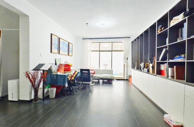 卓越蔚蓝海岸(一二期西区别墅)6室2厅409.23㎡900万二手房图片