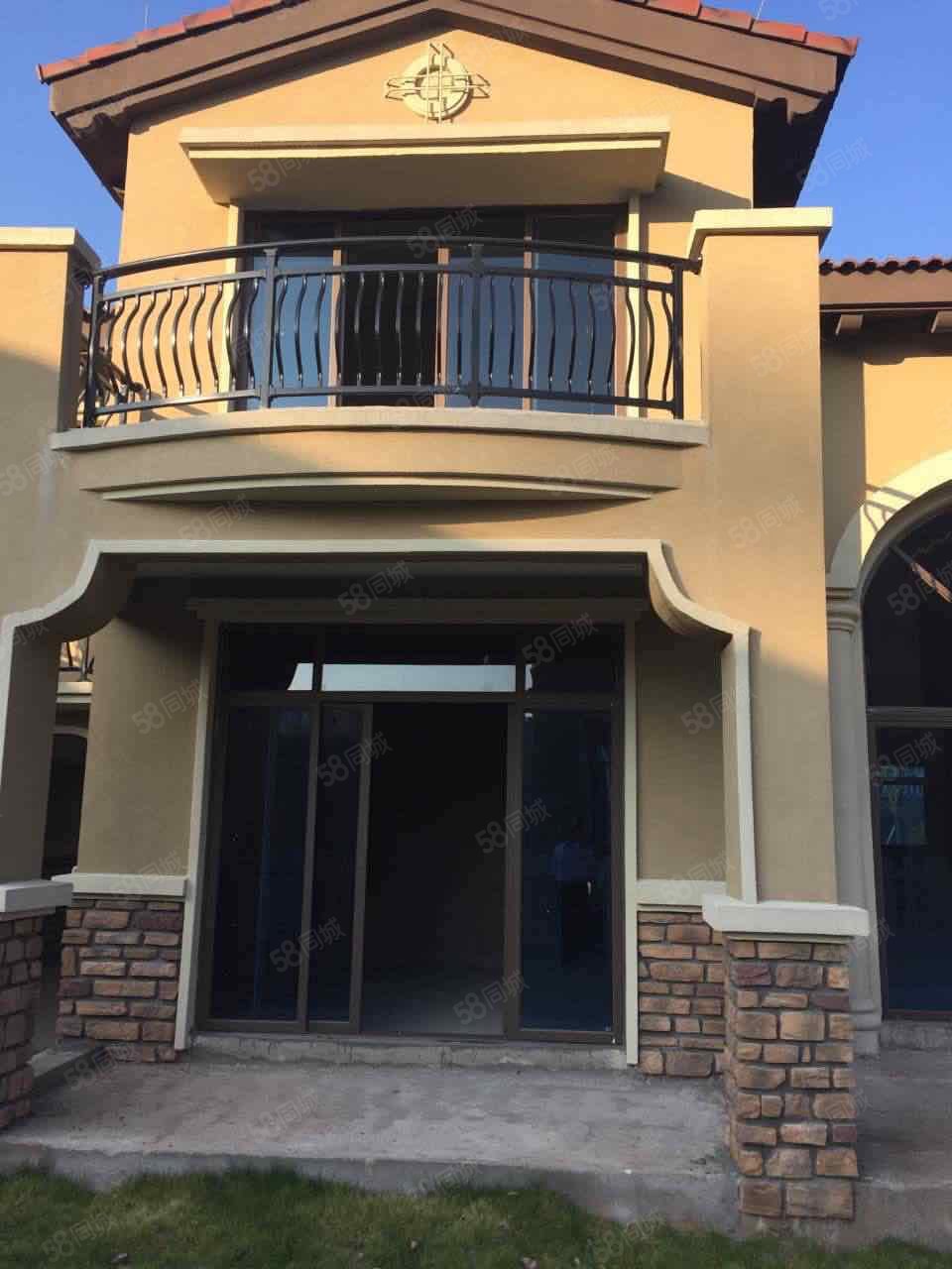 武夷山碧桂园6室1厅3卫360㎡北320万