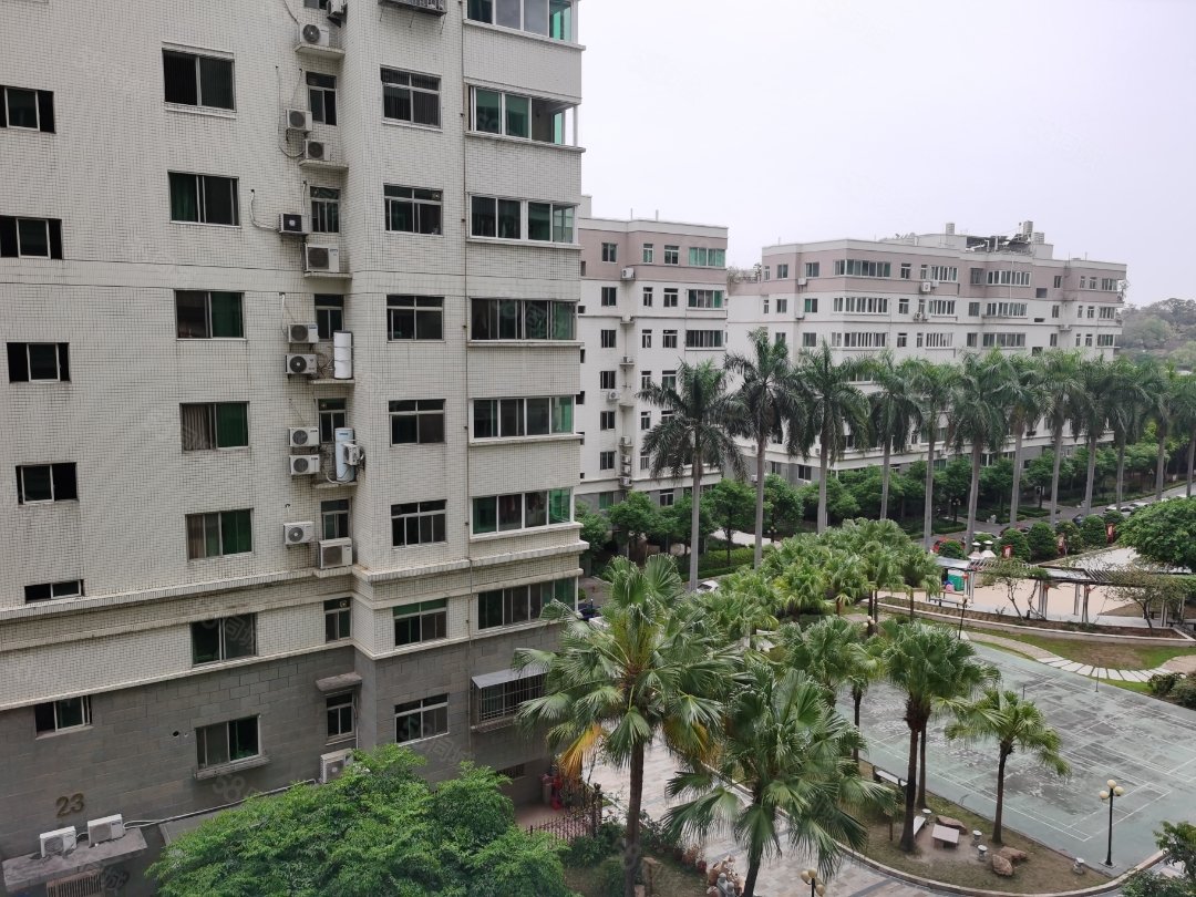 粤海花园3室2厅2卫125.42㎡东南76.8万