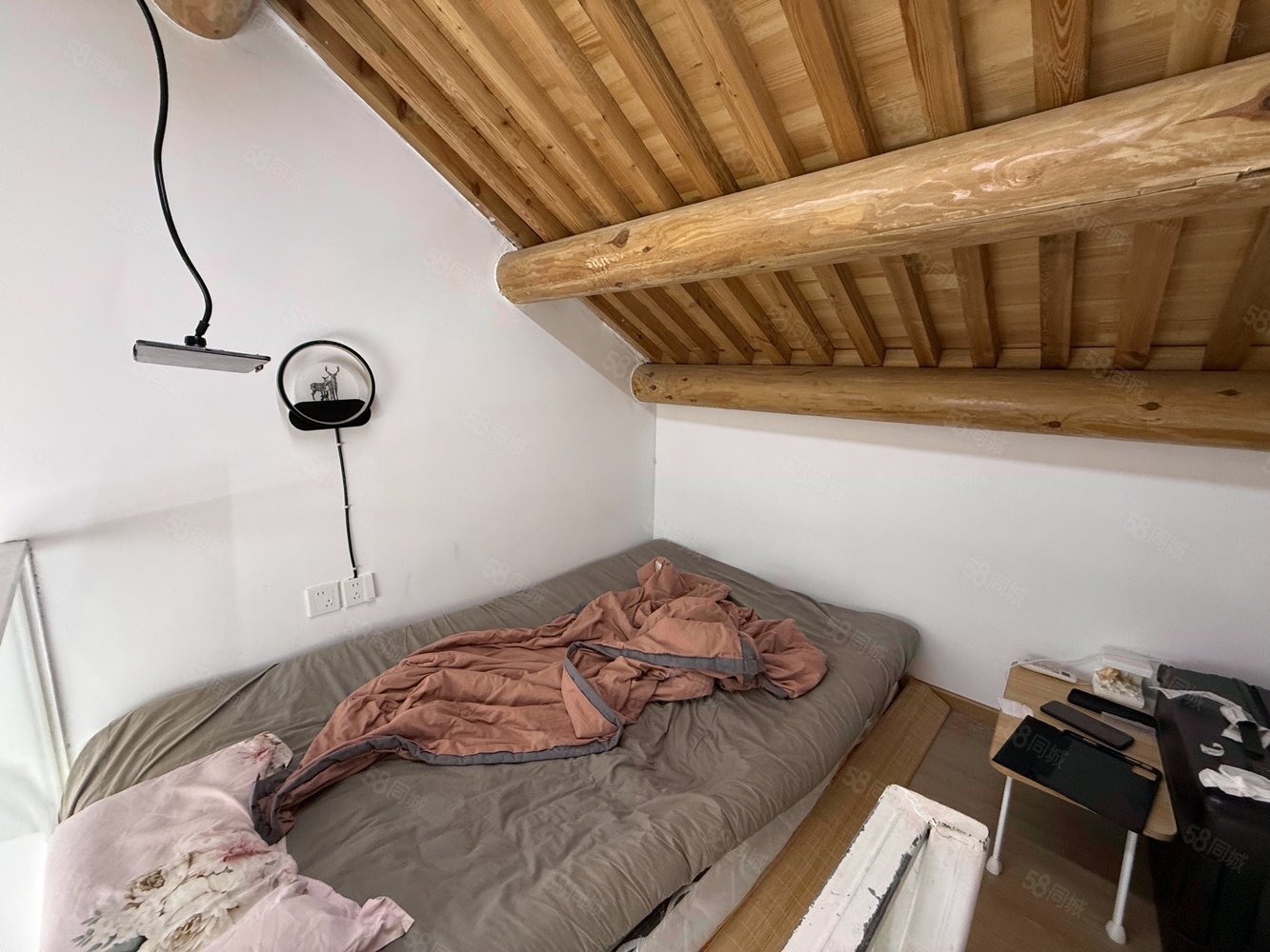 大外廊營(yíng)胡同小區(qū)1室1廳1衛(wèi)10㎡南北145萬(wàn)