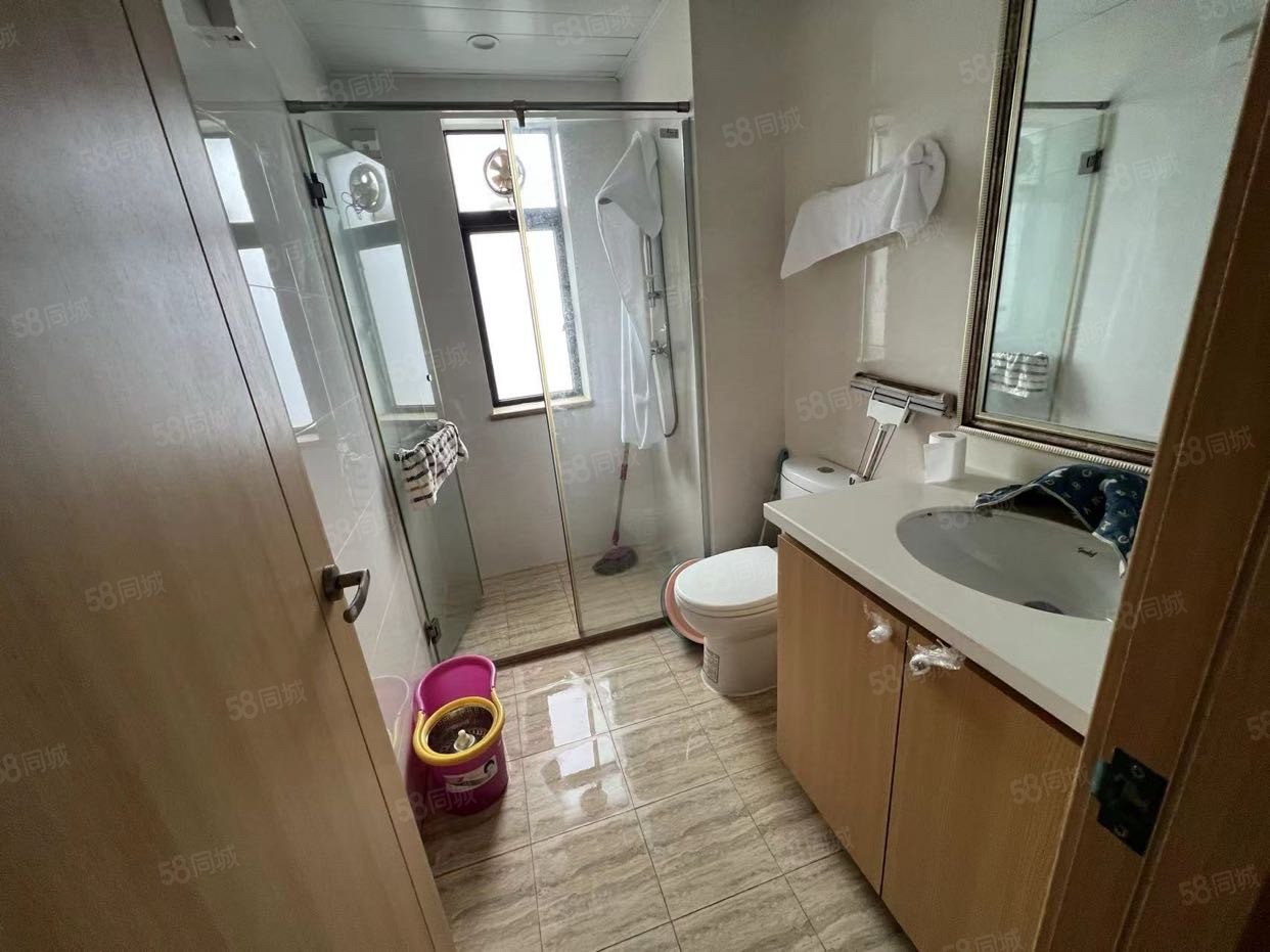 富力红树湾2室2厅1卫72㎡东45万