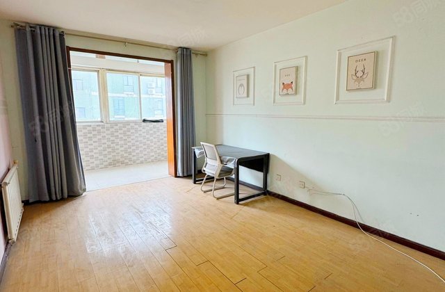 水务局学府小区4室2厅180㎡127万二手房图片