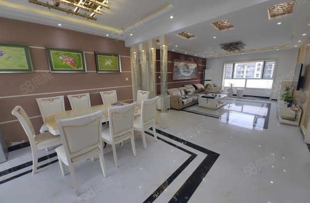 阿卡四期 一梯一户 三叶草户型17楼 免大税 凤凰楼 随时看