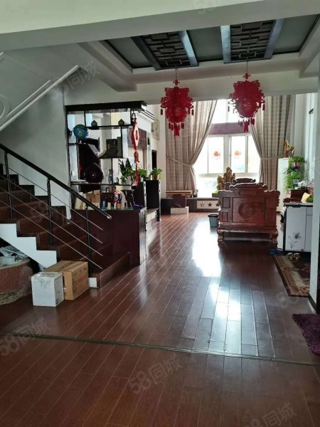 世袭华府,挑空复式,满五 ,首付40万,拎包入住!