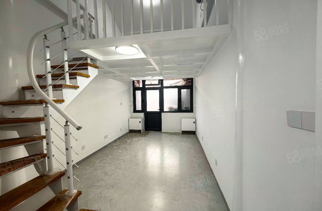 石头胡同小区1室0厅23.6㎡245万二手房图片