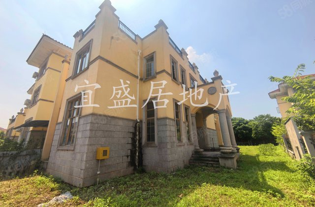 山水龙盘(别墅)5室2厅266.8㎡308万二手房图片