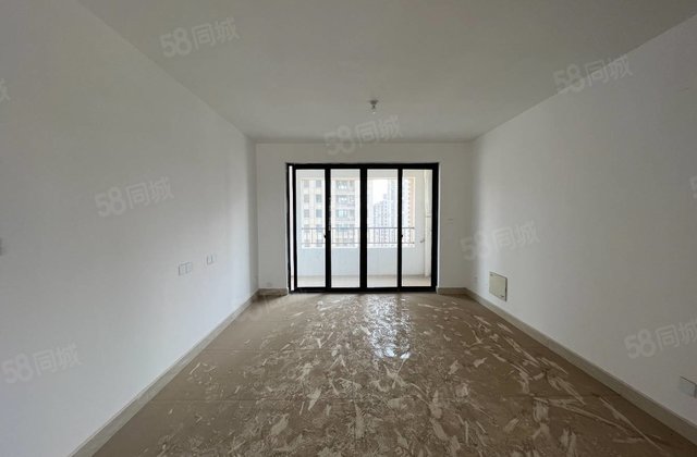 锦绣观邸  带车位储藏室 免大税 看房方便