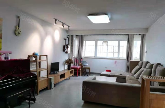 桂林师专教工宿舍3室2厅116.08㎡69万二手房图片
