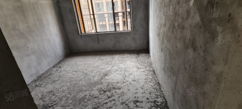 立信帝景城3室2厅2卫125㎡南北48万