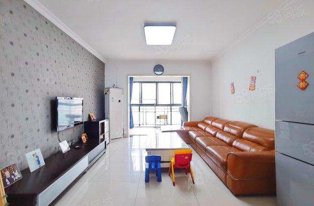 金沙愉景(一期)3室2厅137㎡260万二手房图片